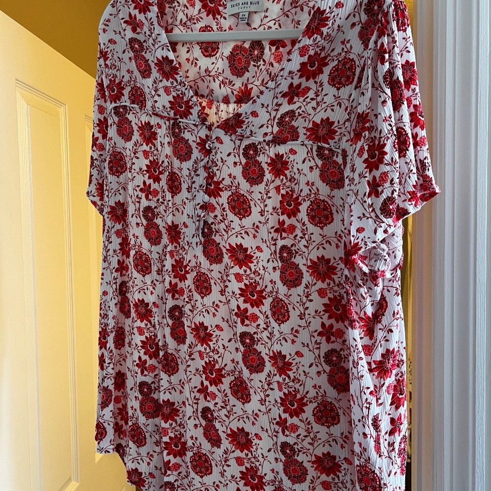 Red & White flowered blouse